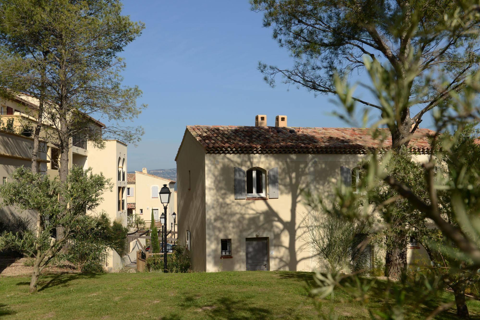 Residence Pierre & Vacances Les Coteaux De Pont-Royal Mallemort Exteriér fotografie