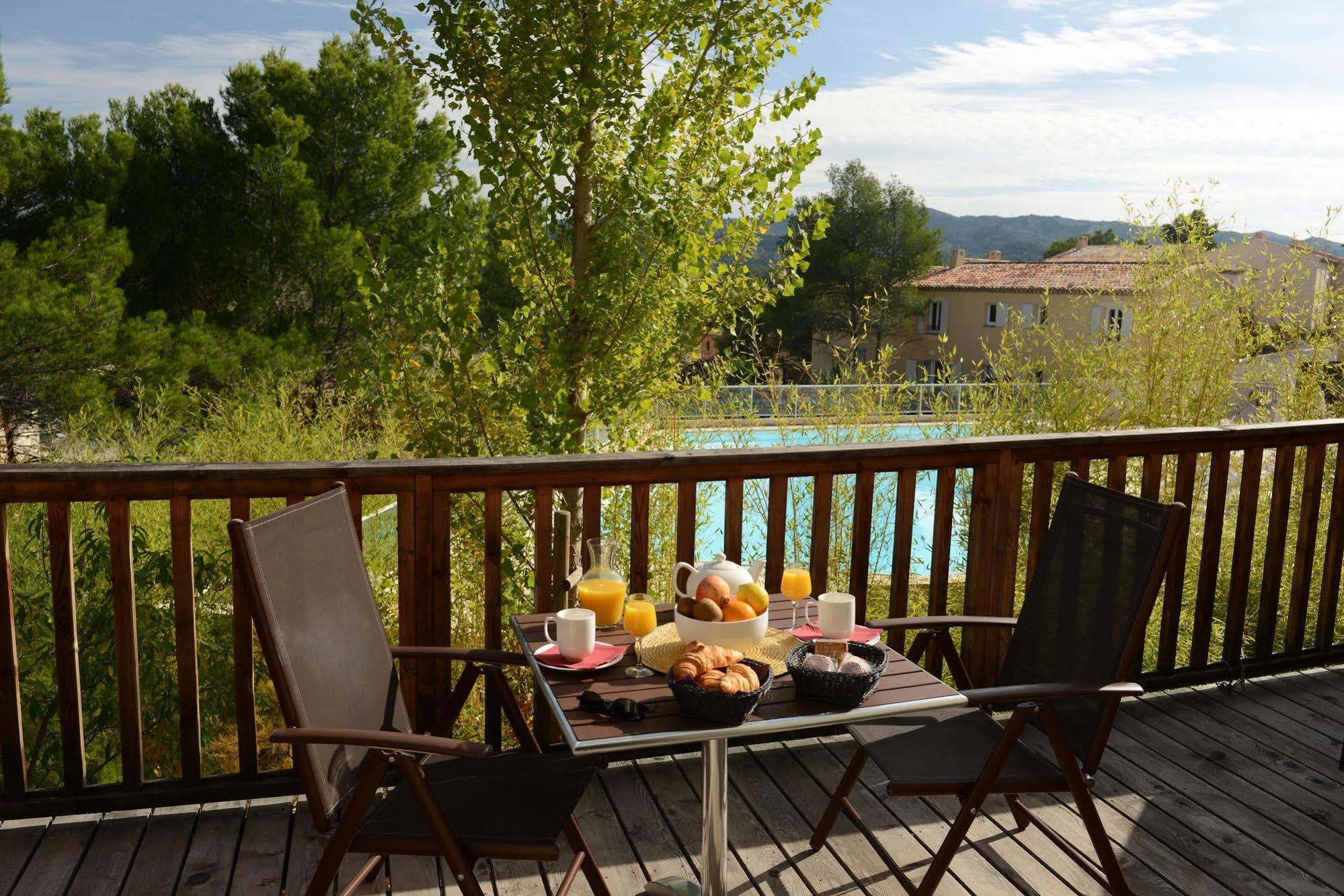 Residence Pierre & Vacances Les Coteaux De Pont-Royal Mallemort Exteriér fotografie